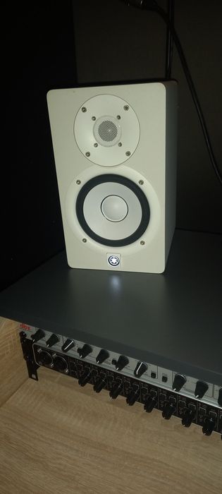 Yamaha HS 5 | Monitores de Estúdio