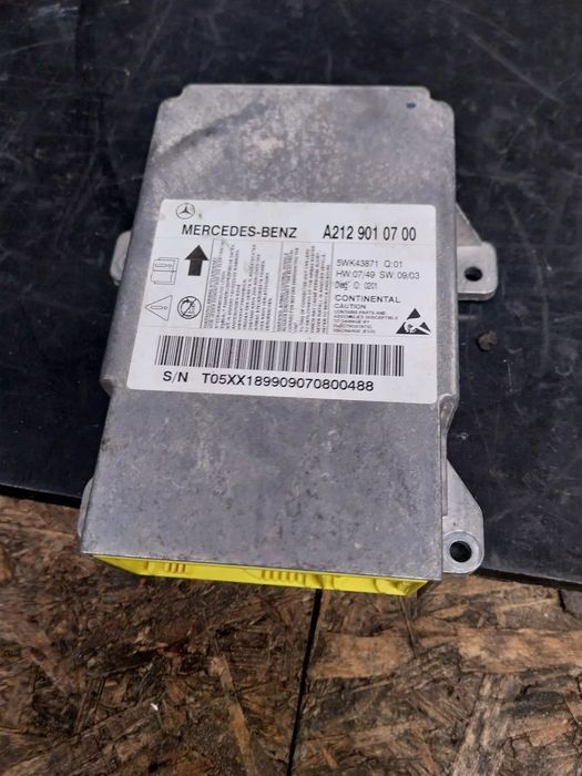 Centralina airbag Mercedes W212 Ref: A2129010700