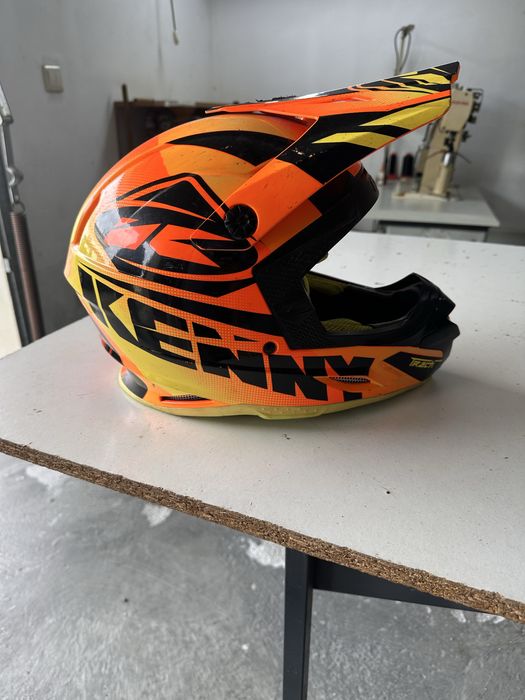 Capacete kenny L