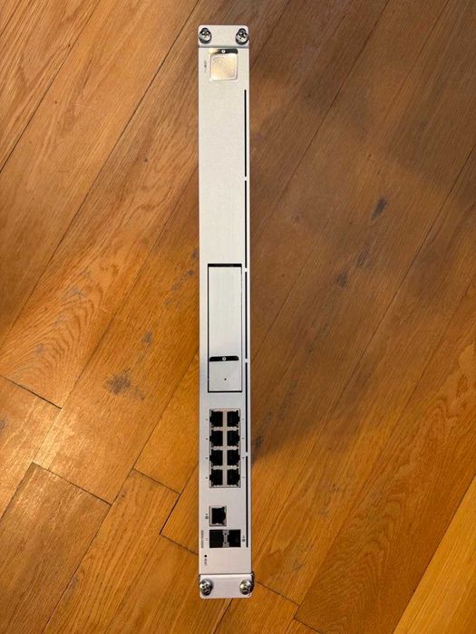 Ubiquiti UniFi Dream Machine Pro UDM-Pro /Router Firewall NVR /Rack 1U