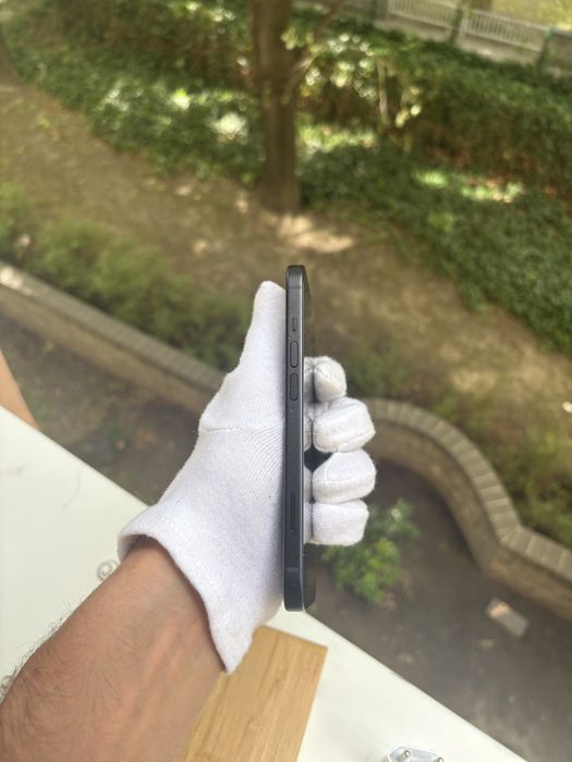 Iphone 15 stan bardzo dobry