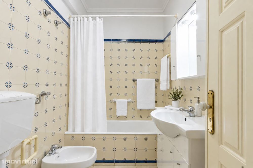 Apartamento T1 · Vista Baía de Cascais