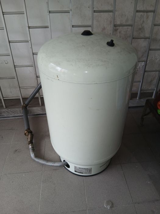 Vendo Bomba e balão