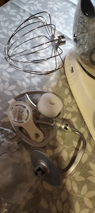 Batedeira eléctrica zuccle