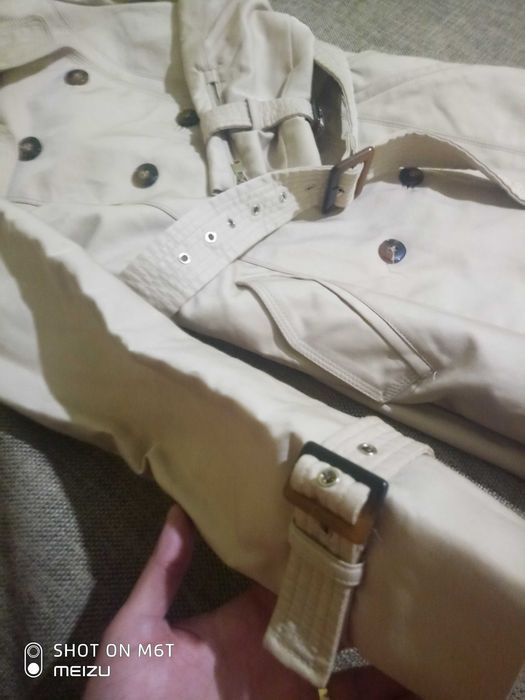 Пальто/тренч женское ZARA