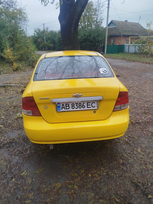 Шевроле авео 2005 рік
