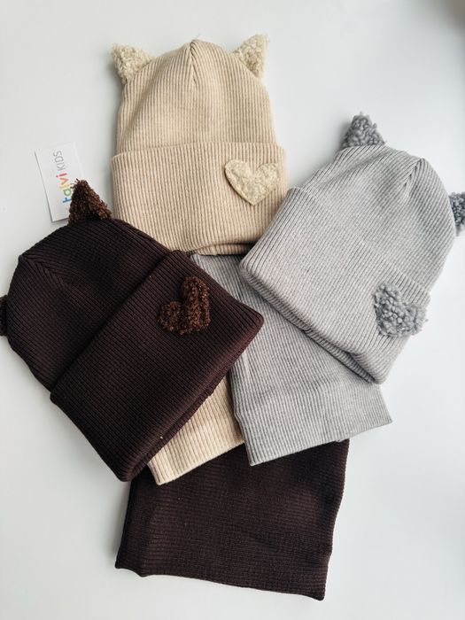 Демісезонний комплект шапка і хомут 48-52 р