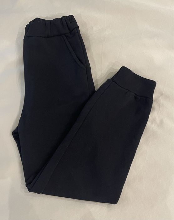 Женские , спортивные штаны. Размер М -Л.