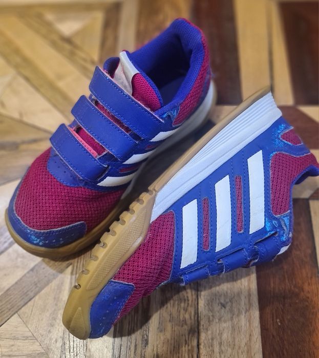 Кроссовки Adidas 21см по стельке