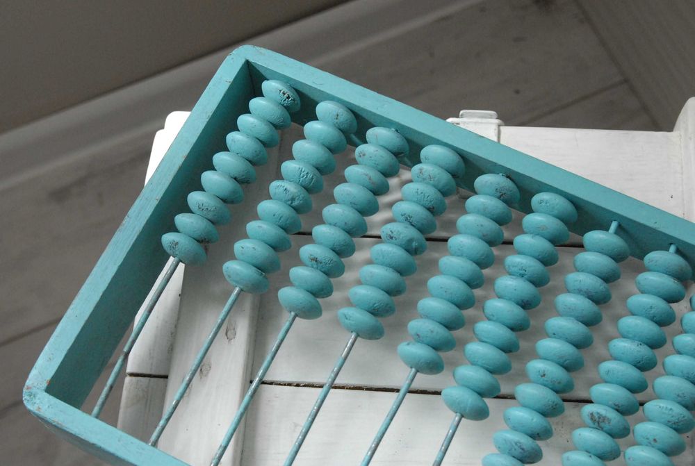 Stare malowane, duże liczydło, dekoracja. 47x26 cm