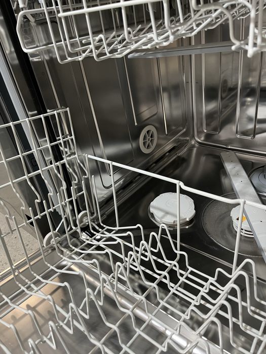 Посудомийна машина Miele g5210sci