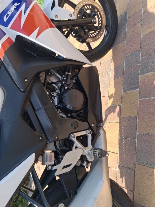 Honda cbr 125r 2014