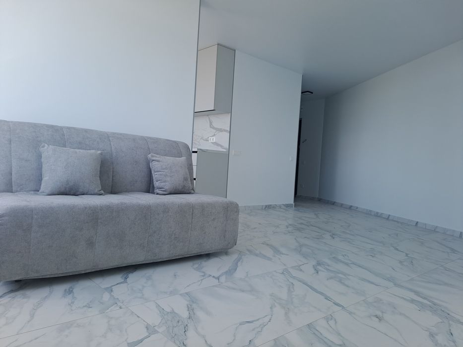 Продаж 1х-кімнатної квартири по пр-т. Злуки