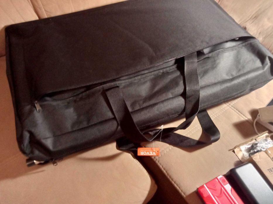 Mesa+cadeira campismo 189€. Oportunidades