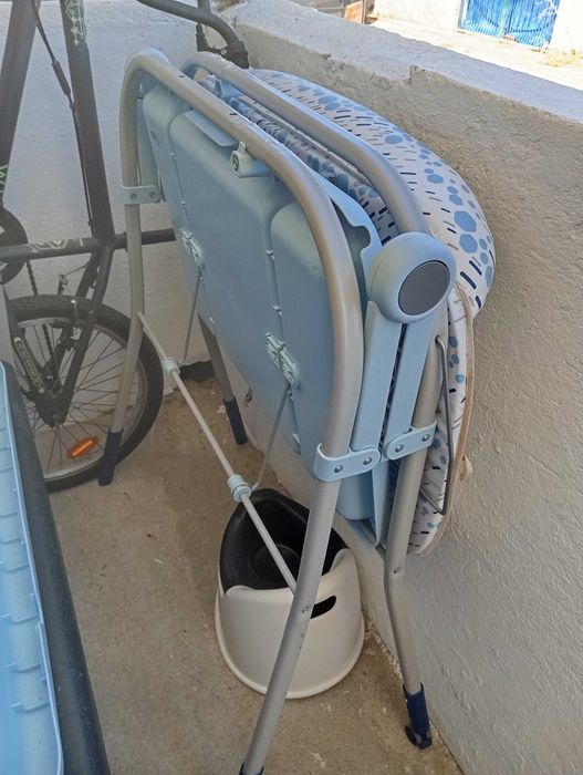 Banheira com suporte marca Chico