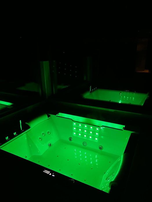 Подобова оренда котеджу м. Львів Volya.Resort з чаном та сауною