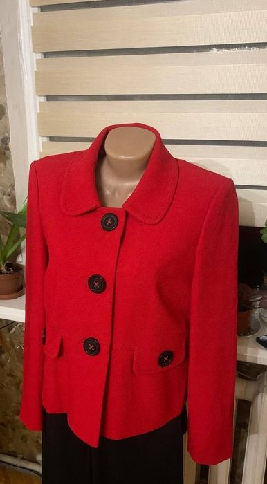 Женский пиджак от MARKS & SPENCER