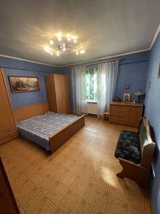 Продам 4-х комнатный Дом на Гагарина, Нео плаза