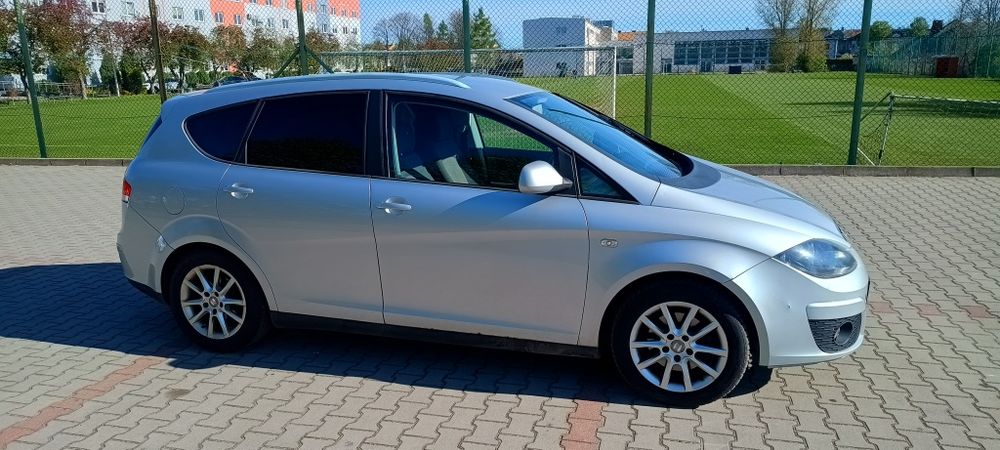 Seat Altea XL 2012 rok 1.6 TDI