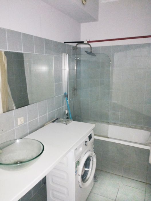 2 pokoje dla firmy lub osoby prywatnej/parking/Jana Pawła II/