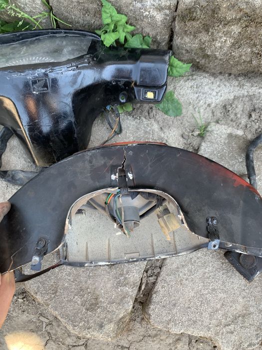 Продам пластик і пердній тормоз