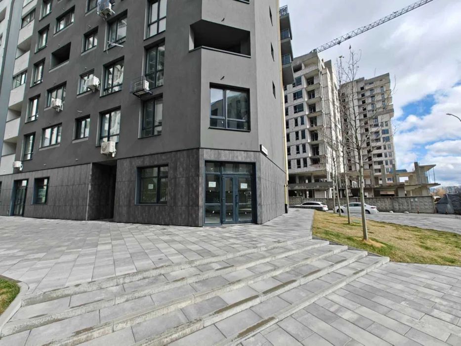 Оренда комерційного приміщення 77 м², ЖК Paradise Avenue, топова локація під бізнес