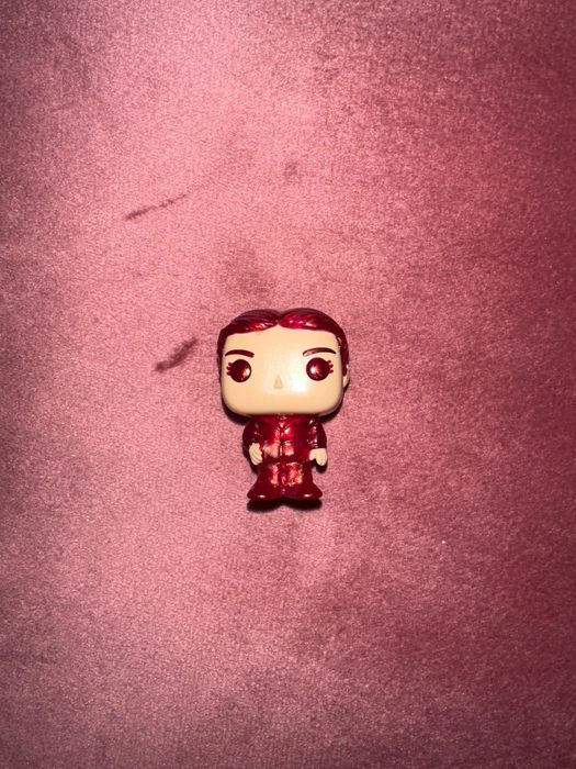 Boneco funko pop stranger things kinder ovo