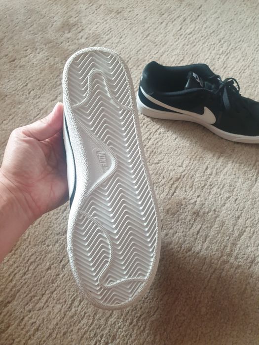 Nike sneakers damskie raz jak nowe 39