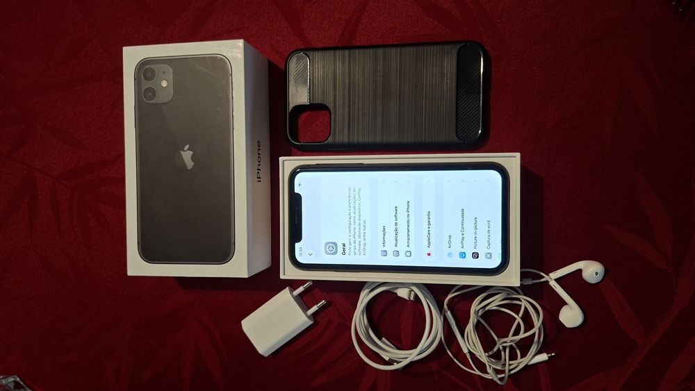 Iphone 11, 128gb, em muito bom estado, com bateria a 100%