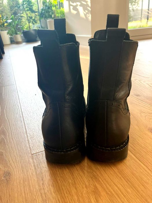 Sztyblety ZIGN golfy brogs czarne botki wsuwane 39