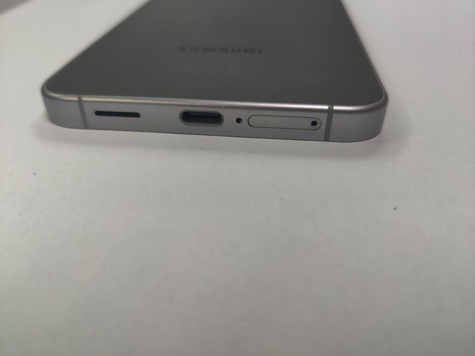 Samsung S25 FE 8/128 СТАН НОВОГО
