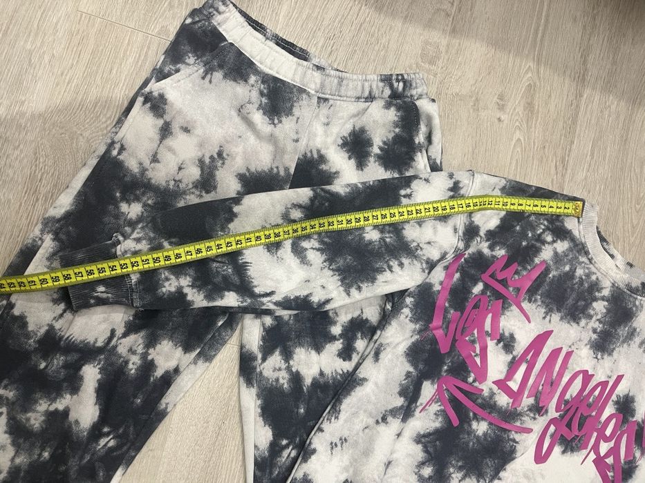 Спотивний костюм