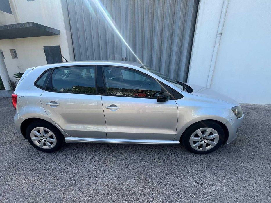 Volkswagen Polo 2011 1.2TD1 BlueMotion Bom Estado — photo 3