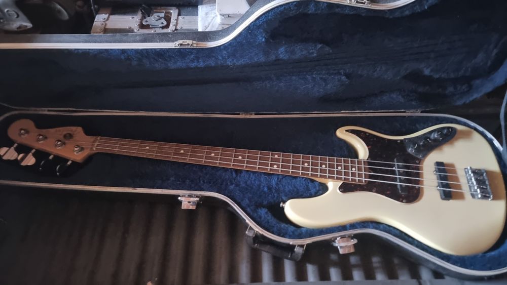 Jazz bass 4 cordas