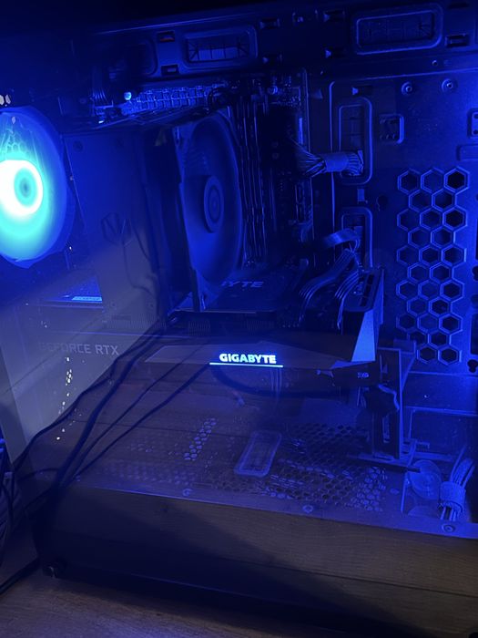 Komputer i5-12400F RTX3060Ti OC