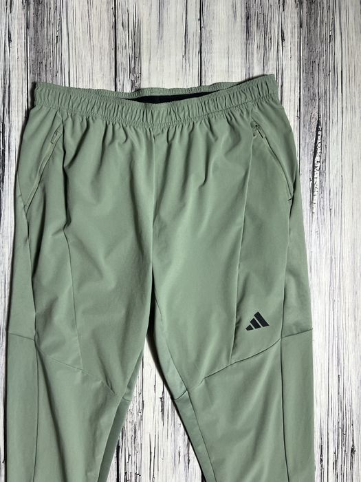 Adidas спортивные штаны оригинал Размер XL
