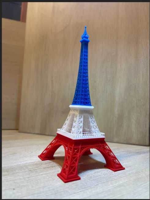 Torre Eiffel Multicolorida