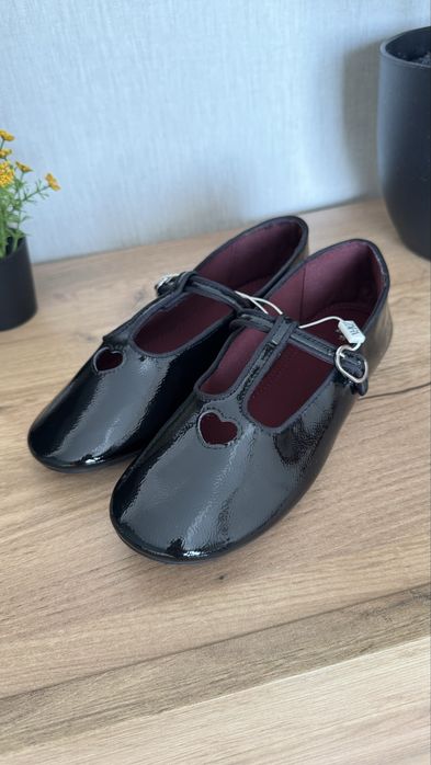 Туфли Zara 35 22,3 см