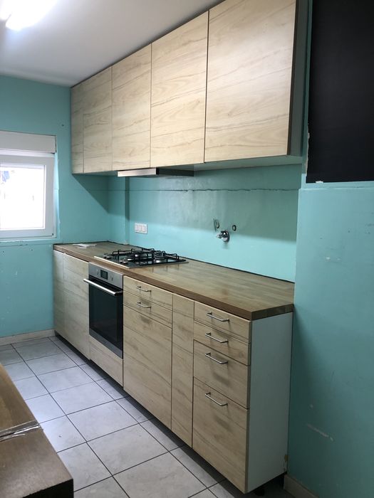 Armarios de cozinha e bancada