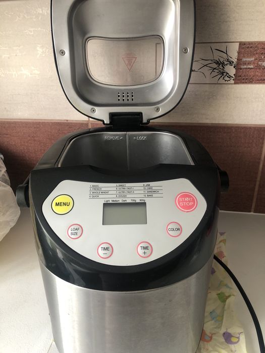 Urządzenie do pieczenia chleba