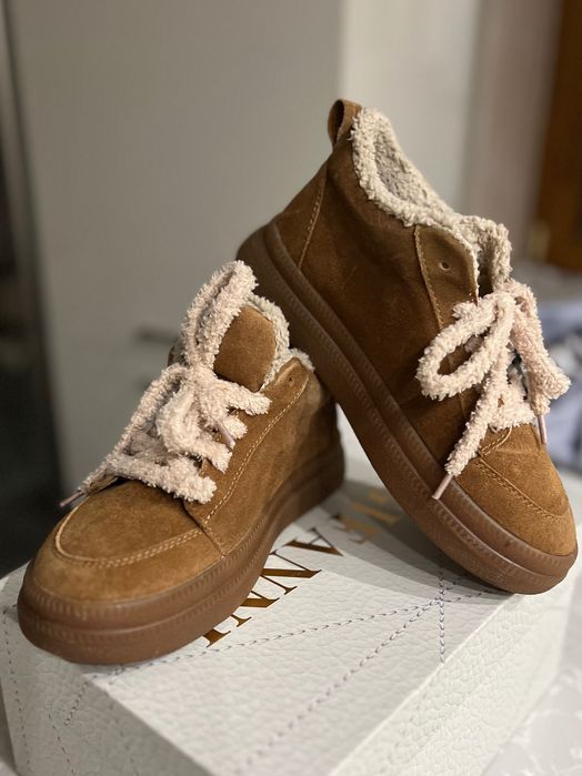 Зимові жіночі кросівки «тедікі» 37 розмір