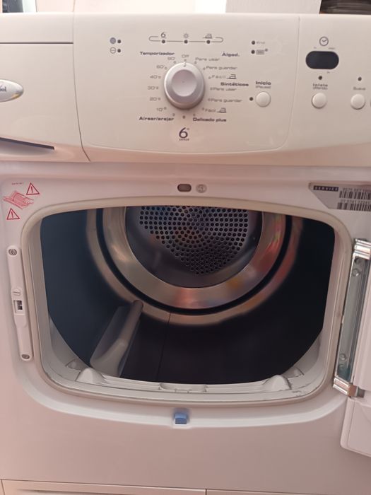 Máquina de secar roupa 7kgs