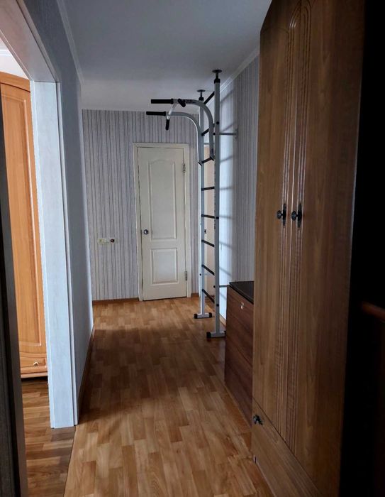 Продається трикімнатна квартира Центр. Сертифікат