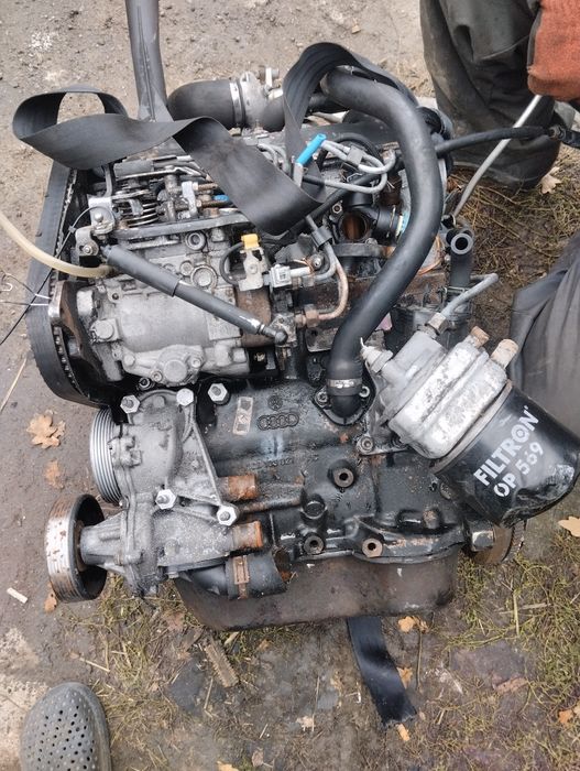 Мотор двигун Фольксваген транспортер Т4 1.9тд