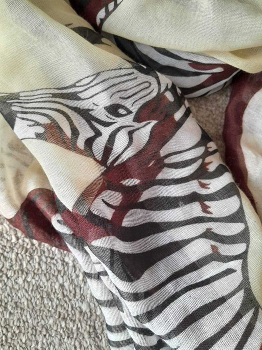 Nowa chusta szal damski zebra Wyprzedaż !!
