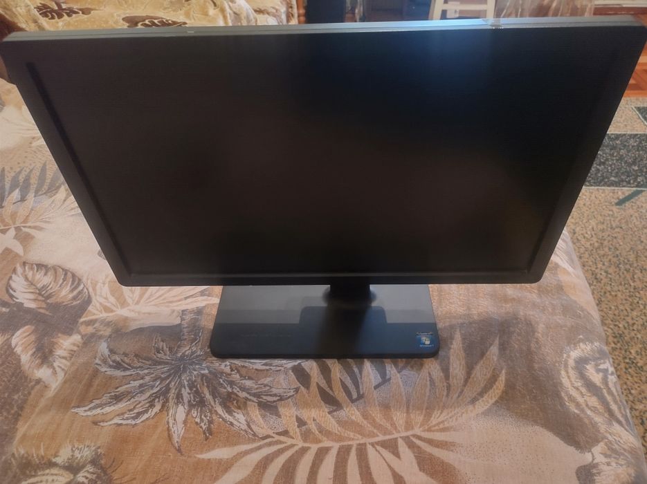 монитор LED 22" с HDMI и аудио 3,5мм