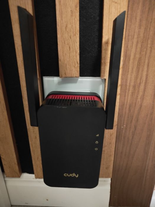 Wzmacniacz Cudy AX 3000