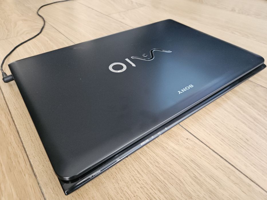 Laptop Sony Vaio SVE171E13M