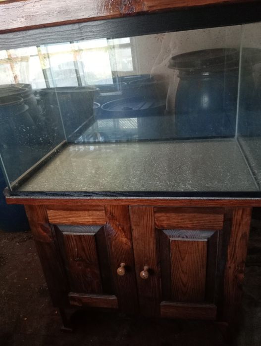 Акваріум з тумбочкою 200 літрів