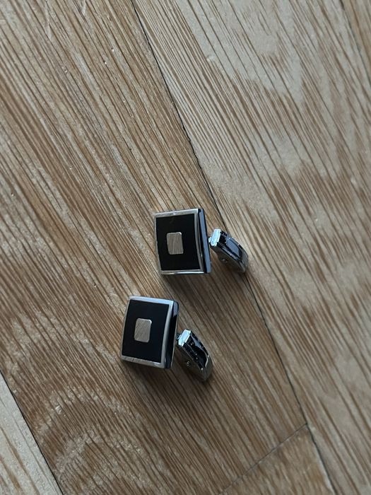 Spinki do mankietów do koszuli kwadratowe srebrno-czarne